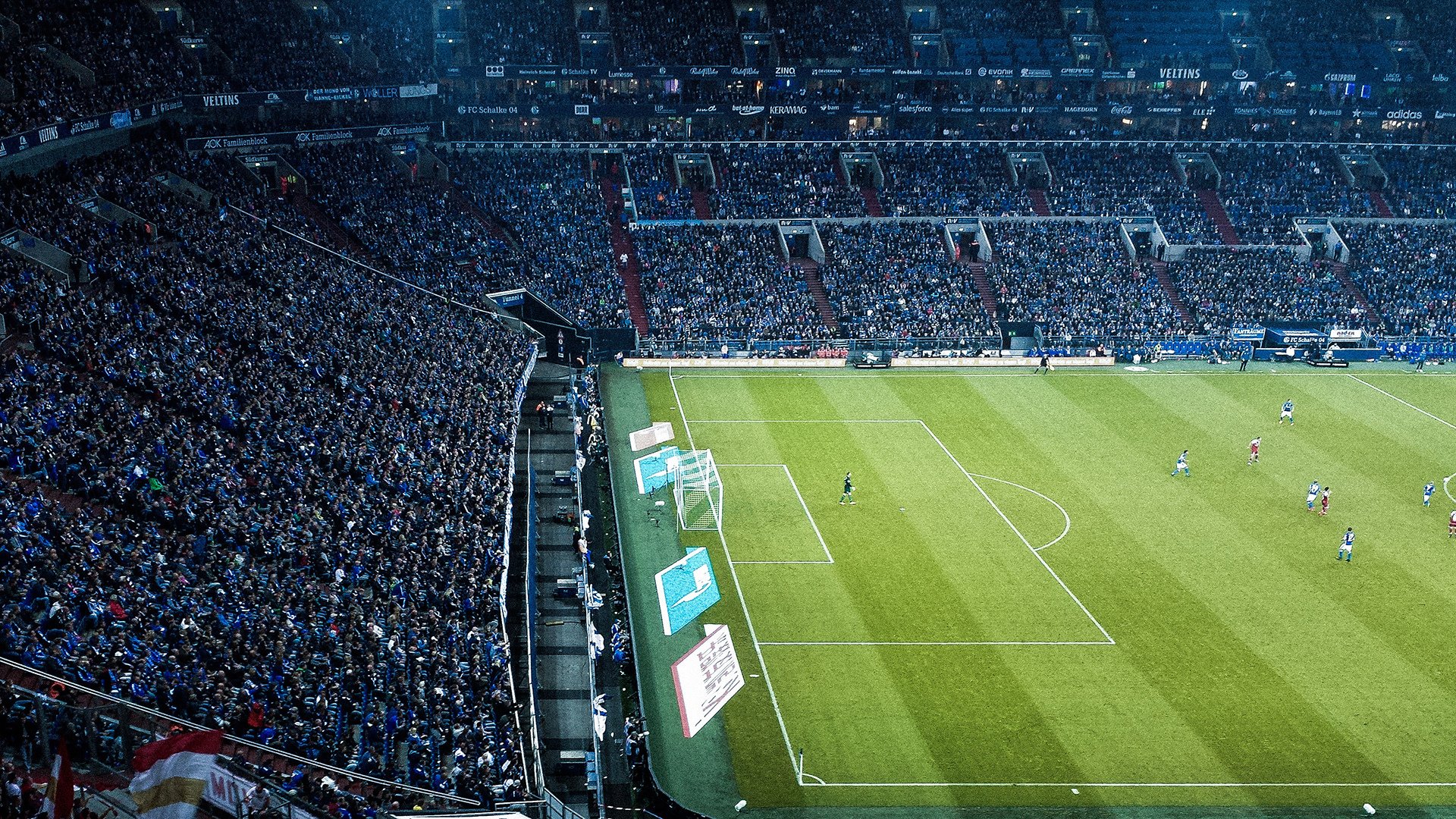 足球人才分布呈现地域极端差异,足球人员分布